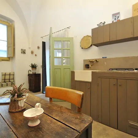 Corte Dei Tolomei