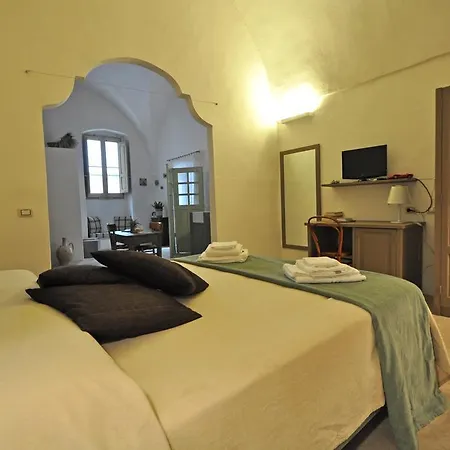 Corte Dei Tolomei